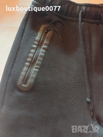 Чисто ново с етикет мъжко долнище Nike tech fleece XS, снимка 3 - Спортни дрехи, екипи - 51642865