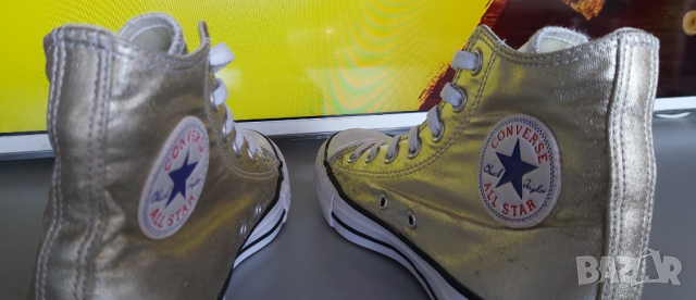 CONVERSE CHUCK TAYLOR HI METALLIC LIGHT GOLD,39 номер , снимка 8 - Кецове - 36238193