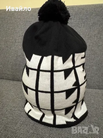 Зимна шапка Nike., снимка 1