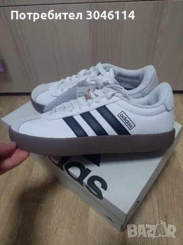 дамски маратонкиAdidas, снимка 3 - Маратонки - 49730854