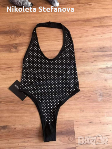 НОВО боди с камъчета