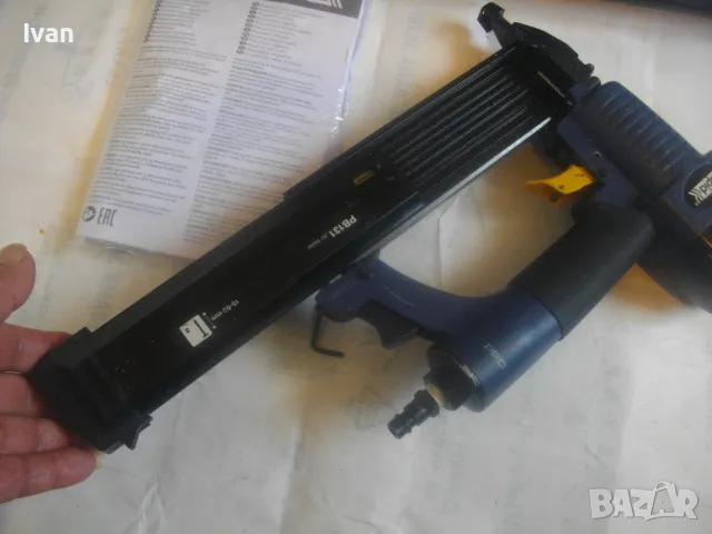 ШВЕДСКИ ПРОФИ ОРИГИНАЛЕН ПНЕВМАТИЧЕН ТАКЕР ЗА ПИРОНИ 15-50мм RAPID PB131 ПЪЛЕН КОМПЛЕКТ ПОЧТИ НОВ, снимка 14 - Други инструменти - 50350438