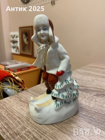 Порцеланова статуетка „Скиор“