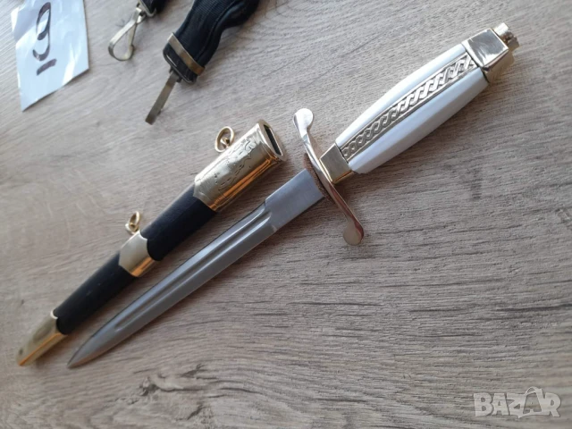 Кортик на Военноморския флот 9 обр.1951г., снимка 3 - Колекции - 50716064