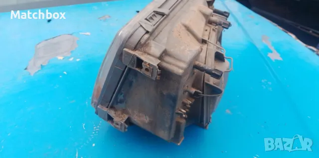 Ляв фар за Мерцедес 124, снимка 4 - Части - 48748327