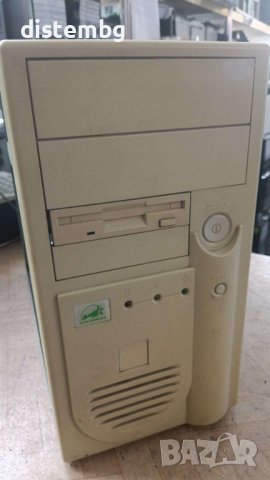 Компютър с процесор AMD K6-2 266MHz