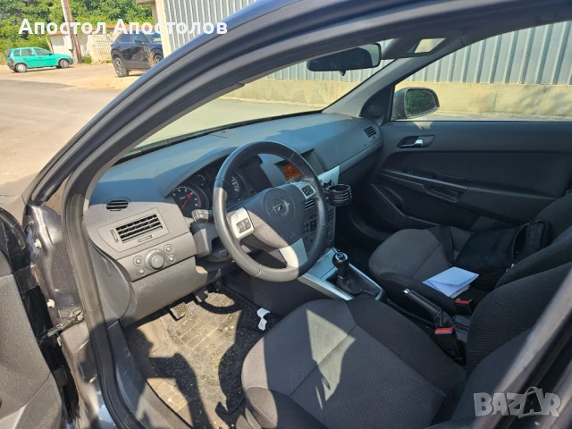 Opel Astra J 2012 1,6i, снимка 3 - Автомобили и джипове - 50685719