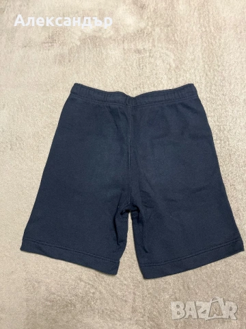 Къси панталони на марката Calvin Klein, снимка 2 - Панталони - 53586178