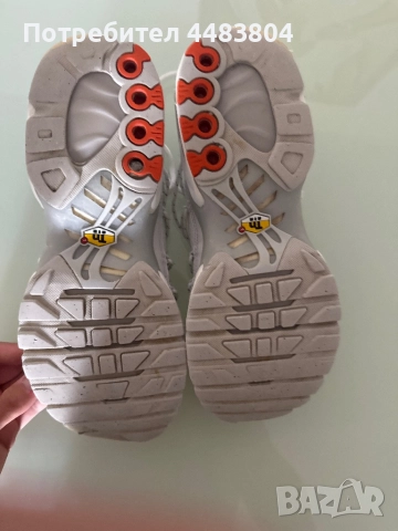 Оригинални обувки nike air max., снимка 3 - Кецове - 51653685