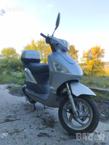 Скутер piaggio fly 125, снимка 4 - Мотоциклети и мототехника - 52805157