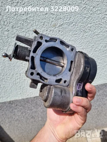 Дросел клапан , снимка 2 - Автомобили и джипове - 50333571