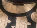 Louis Vuitton блузка с къс ръкав, S размер, снимка 1 - Тениски - 42604179