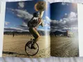 Луксозен фотоалбум "През обектива: Великите фотографии" - National Geographic (Твърди корици), снимка 7