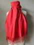 Коралово червен шал от 70 % коприна и 30 % кашмир, снимка 1