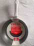 Нов тиган Tefal Resistal 26 см. , снимка 1 - Съдове за готвене - 44779320