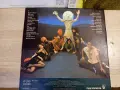 Грамофонни плочи на "Madonna"Bee Gees"28 Super Hits", снимка 7