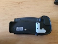 Оригинален батериен грип Nikon MB-D10, снимка 2