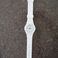 Рядък мъжки часовник Swatch White Bishop GW164, снимка 1 - Мъжки - 44696565