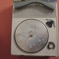 Vintage  Aiwa P -172 ,3 Band Radio Phonograph 1966's, снимка 8 - Радиокасетофони, транзистори - 35959182