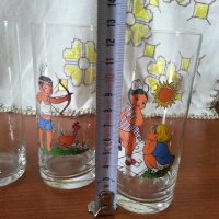 Ретро стъклени чаши с детски мотиви , снимка 4 - Антикварни и старинни предмети - 42225001