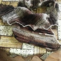 Ръчно плетени шалове , снимка 9 - Шалове - 34435000