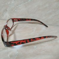 Диоптрични очила, снимка 6 - Слънчеви и диоптрични очила - 35994528