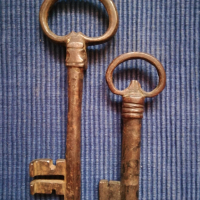 Стари ключове от врати и порти, снимка 7 - Антикварни и старинни предмети - 44577840