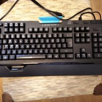 Механична геймърска клавиатура Logitech G910, снимка 1 - Други - 40308567