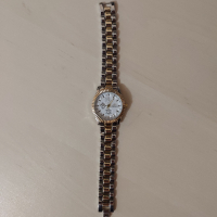 Дамски часовник (по модел на Ролекс/Rolex), снимка 1 - Дамски - 44671121