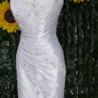 сватбена булчинска рокля от луксозна тафта, снимка 1 - Сватбени рокли - 33767247