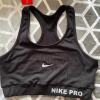 Дамски къс потник Nike, снимка 1 - Спортни екипи - 42097861