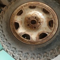 Комбинирани гуми , снимка 2 - Гуми и джанти - 42123107