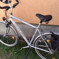 Супер лек и удобен оригинален немски велосипед 28цолови гуми , снимка 1 - Велосипеди - 44825568