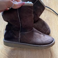 Оригинални топли ботушки UGG ! 35 н, снимка 2 - Детски боти и ботуши - 34679460