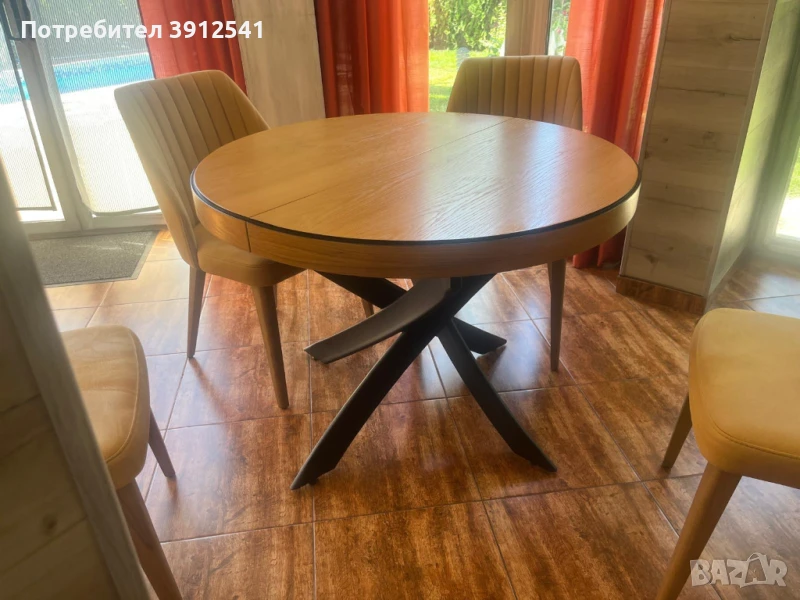 Neuwertiger Esstisch NP 1100 BGN, снимка 1