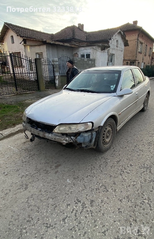 колата се продава само на части всичко е налично двигател работи в перфектно състояние и скоростна к, снимка 1