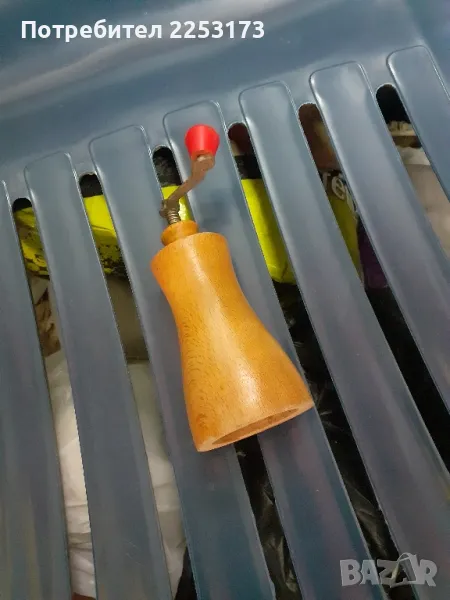 Стара дървена мелничка за пипер, снимка 1