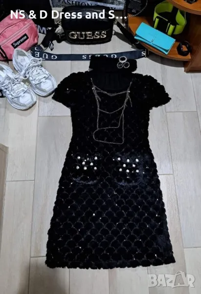 Стилна екстравагантна дамска рокля от естествен заешки косъм с подвижен гердан, снимка 1