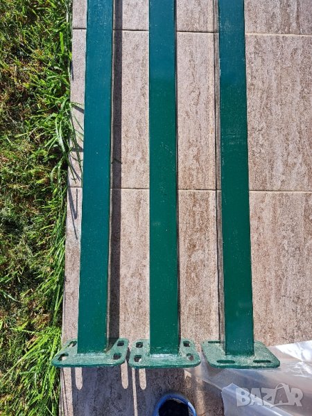 Оградни зелени колове , снимка 1