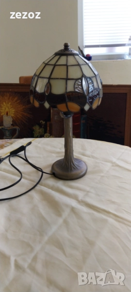 Настолна лампа в стил Тифани, снимка 1