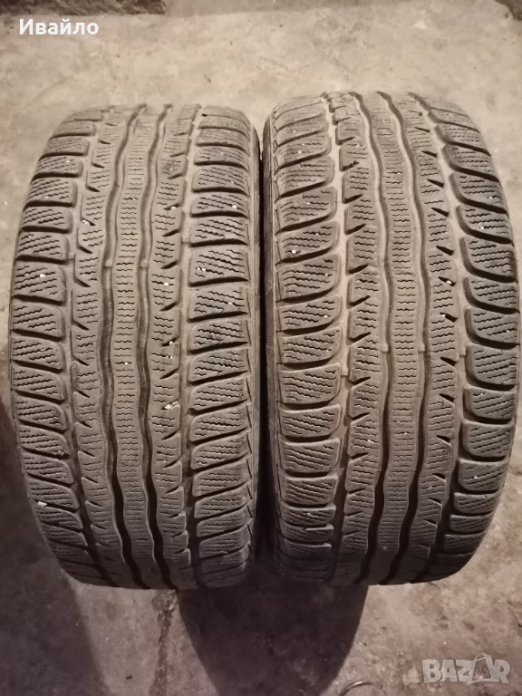 Продавам 2 броя зимни гуми 225.45.17 на 1 сезон дот 2020 winte , снимка 1