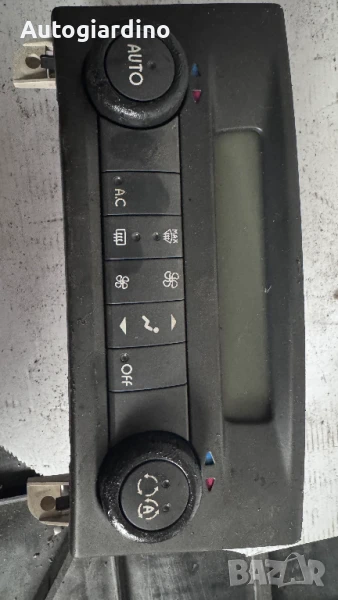 Климатичен блок / панел / табло за Renault Laguna - 8200264425-C / 52488918-10 / HDS20C27, снимка 1