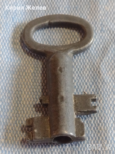 Малко нестандартно ключе старо рядко от соца за КОЛЕКЦИЯ ДЕКОРАЦИЯ 41919, снимка 1