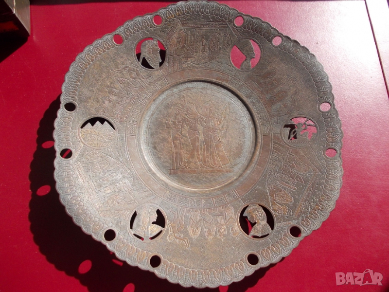 Старинна, египетска чиния, ръчна изработка, богата украса с орнаменти, снимка 1