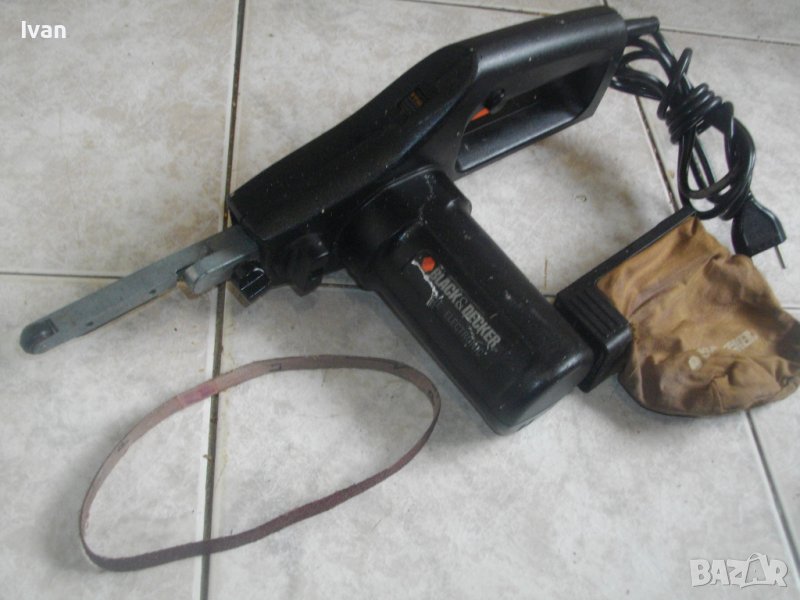 АНГЛИЙСКИ ОРИГИНАЛЕН Black Decker BD282E-300W Мини Лентов Шлайф Електрическа Пила, снимка 1