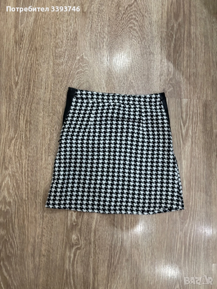 Пола, снимка 1