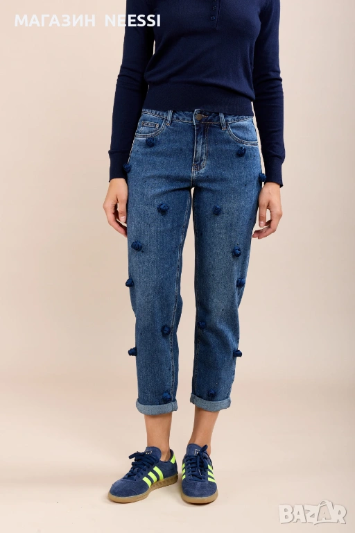 Дънки с рози , снимка 1