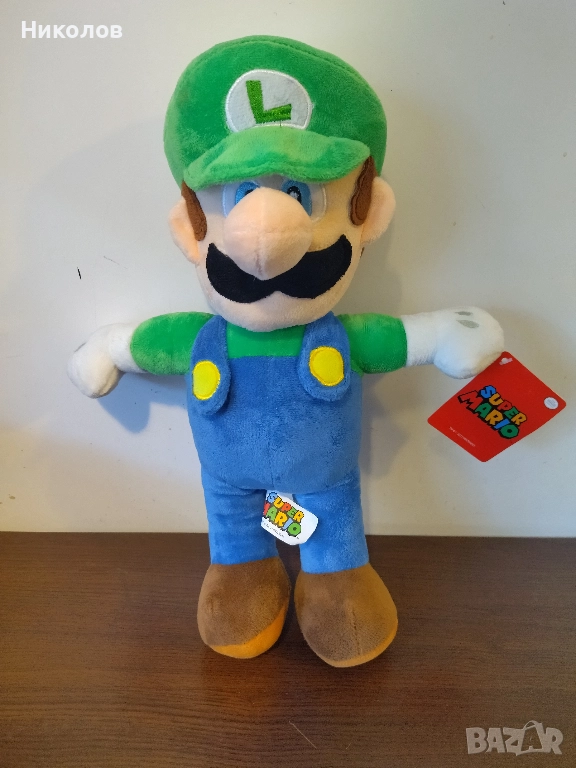 Продавам оригинална плюшена играчка Super Mario Bros Luigi , снимка 1