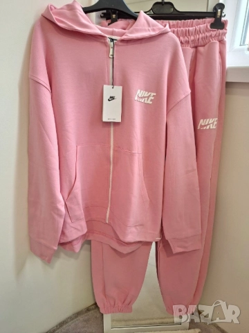 дамски екипи Nike , снимка 15 - Спортни екипи - 51564201