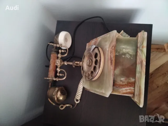 Старинен ретро винтидж домашен телефон изработен от ценни естествени натвриали:бронз и мрамор, оникс, снимка 4 - Други - 48355860